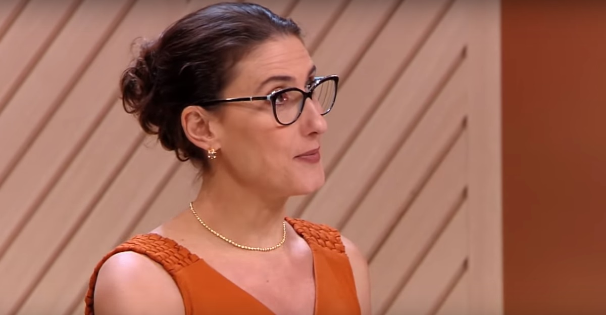 Paola Carosella se manifesta após ser acusada de perseguir