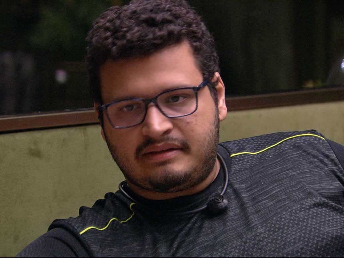 Victor Hugo Do Bbb Revela Se Viveria Trisal Gil Do Vigor