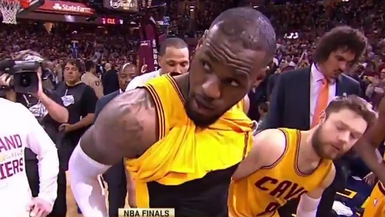 Pênis LeBron James ABC