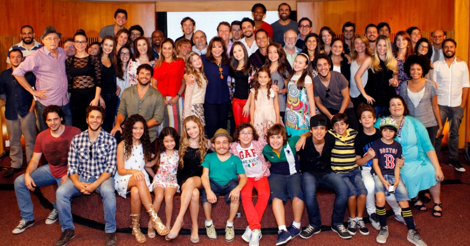 elenco-de-cumplices-de-um-resgate