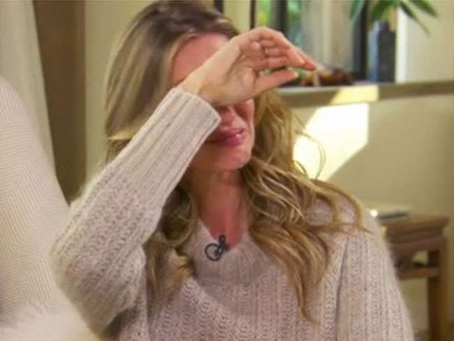 Gisele Bündchen chora em entrevista ao Fantástico