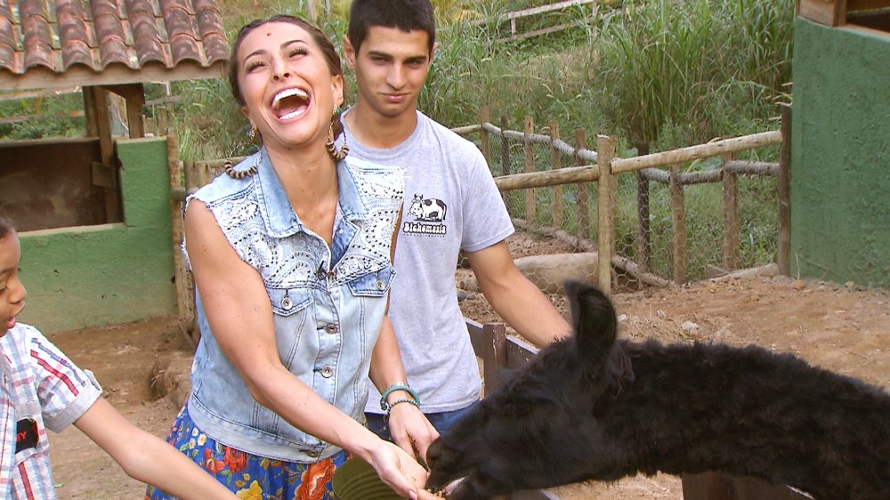 Sabrina Sato Dia das Crianças na Fazenda