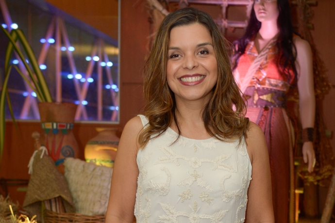 Vivian de Oliveira Os Dez Mandamentos
