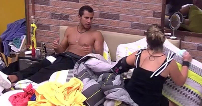 BBB 16 | Cacau volta a reclamar de Matheus: 
