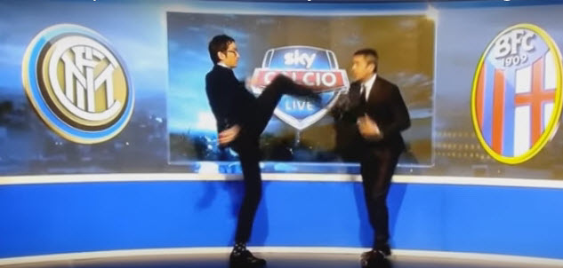 Jogador leva chute na cara