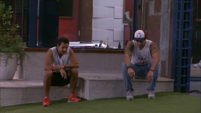 BBB 16 | Decepcionado, Renan diz que não é amigo de Matheus