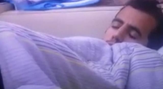 BBB 16 | Matheus aconselha Renan a se masturbar: 