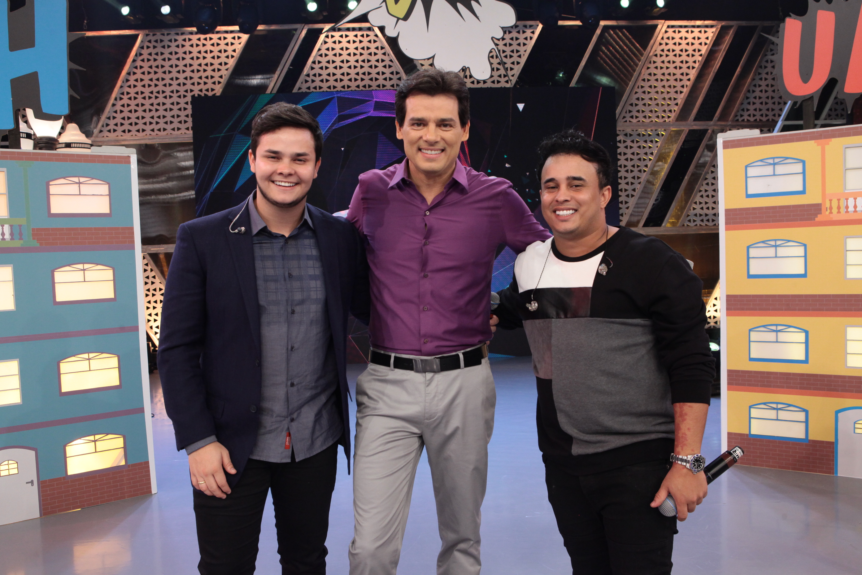 Celso Portiolli e Matheus e Kauan no Domingo Legal
