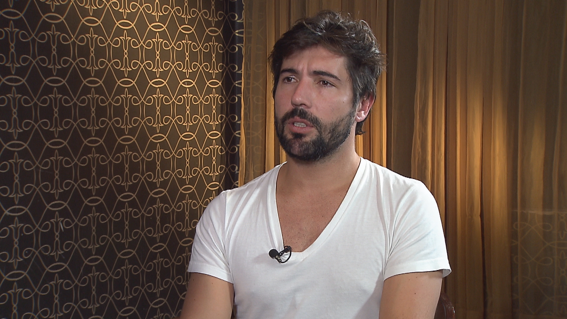 Sandro entrevista Gugu