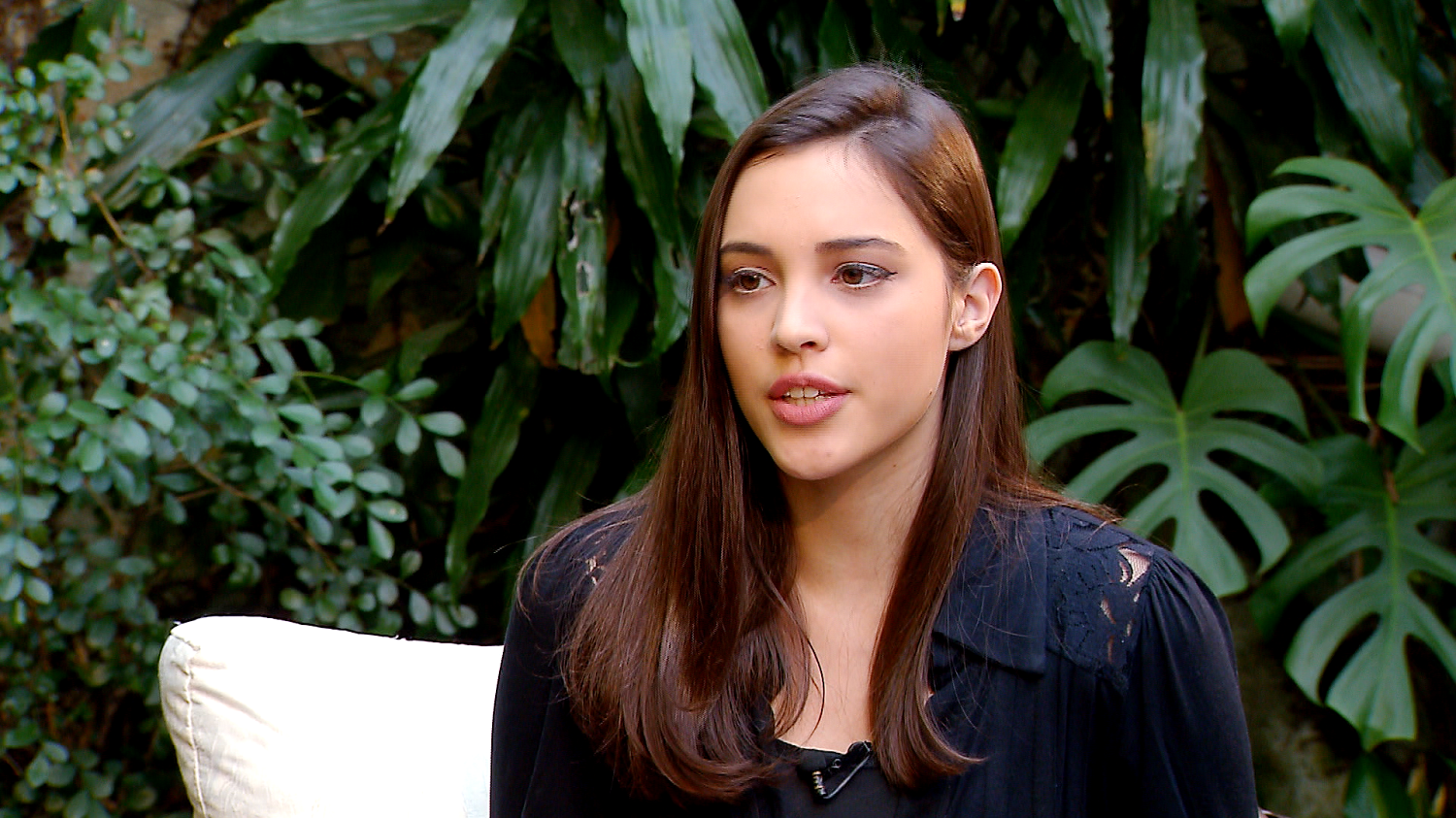 Giulia Pereira em entrevista ao programa Gugu