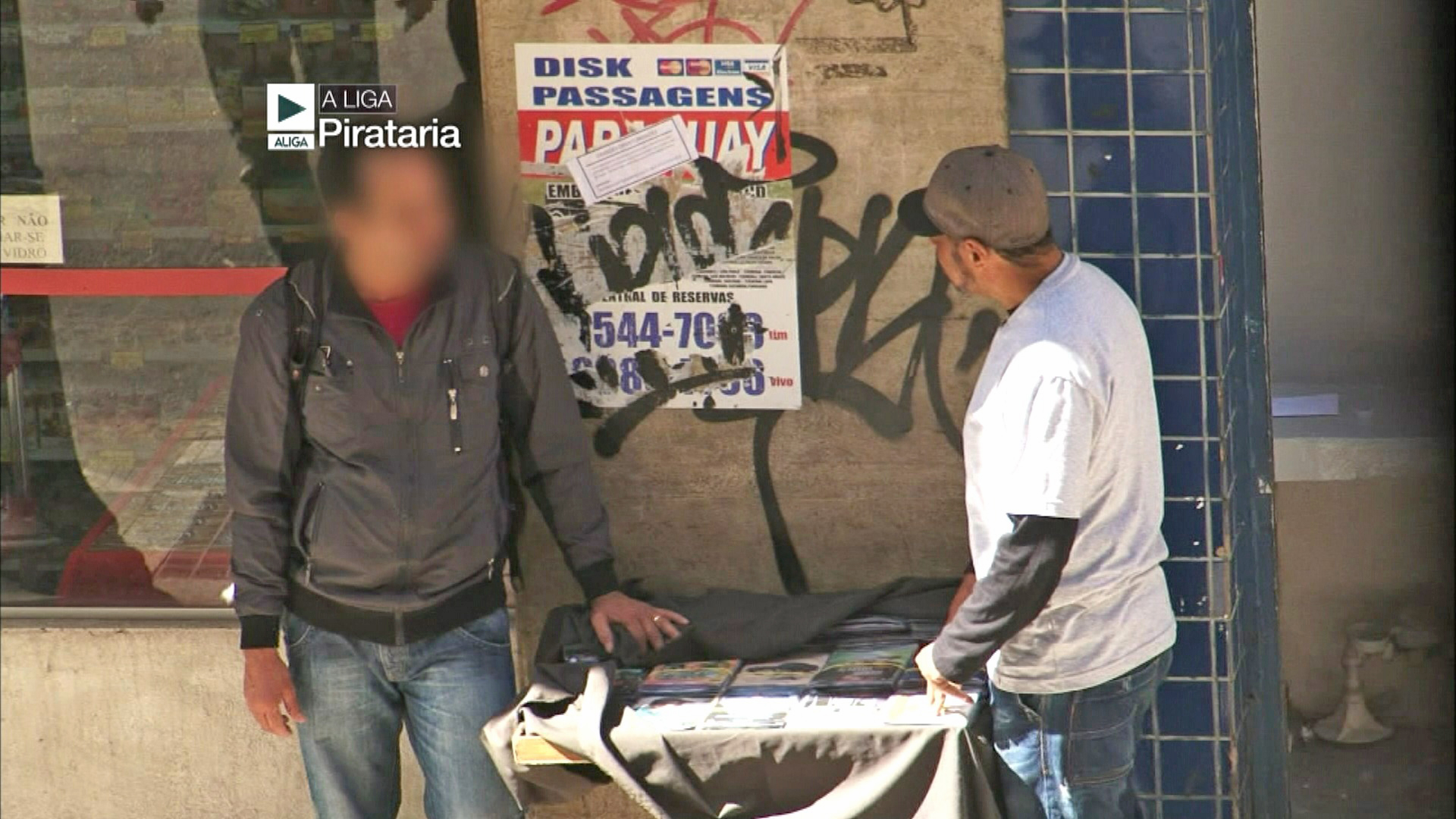 Pirataria e prostituição na terceira idade são os temas do A Liga