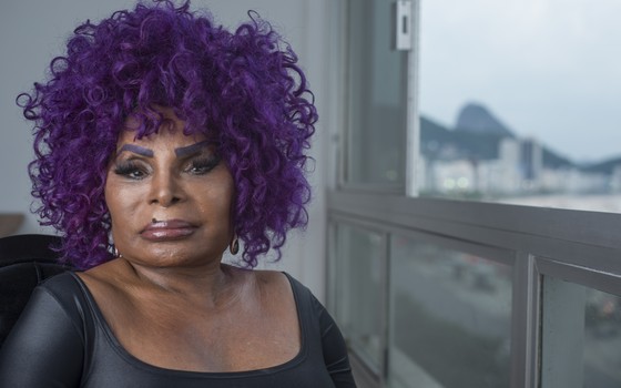 Elza Soares negou que tenha cobrado cachê