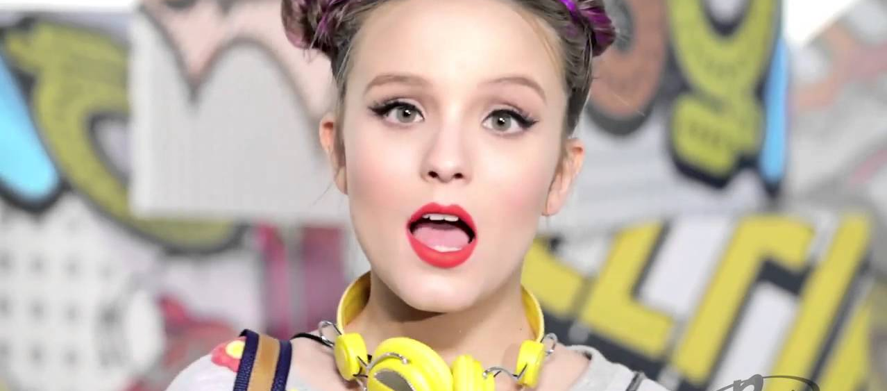 Larissa Manoela é uma das preferidas dos publicitários