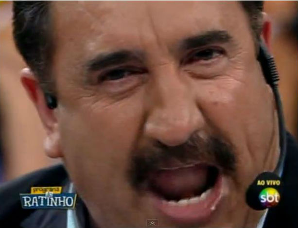 Ratinho se afastou por causa da voz