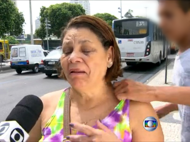 Mulher é assaltada durante reportagem