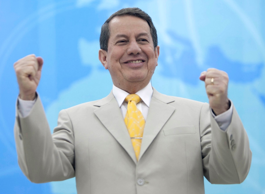 RR Soares deve ficar um tempo fora do ar