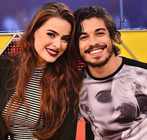 Douglas Sampaio nega separação e anuncia casamento com Rayanne Morais