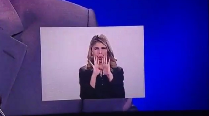 Intérprete de libras foi a grande protagonista do debate