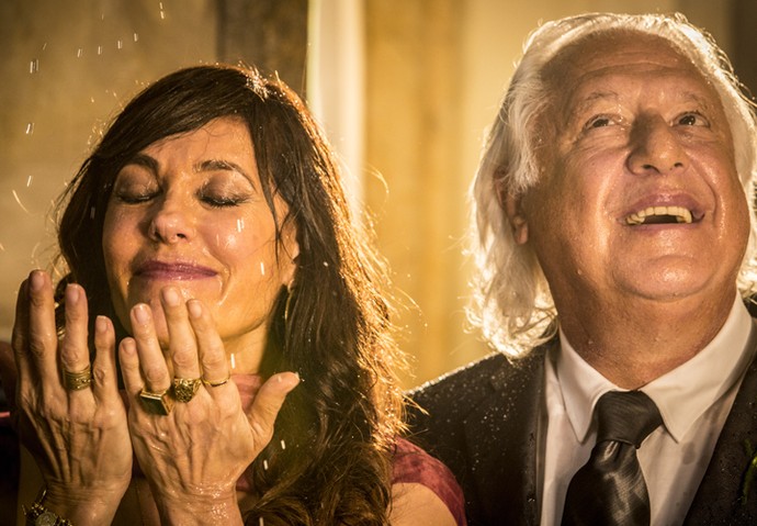 Iolanda e Afrânio reencontram o amor no final de Velho Chico