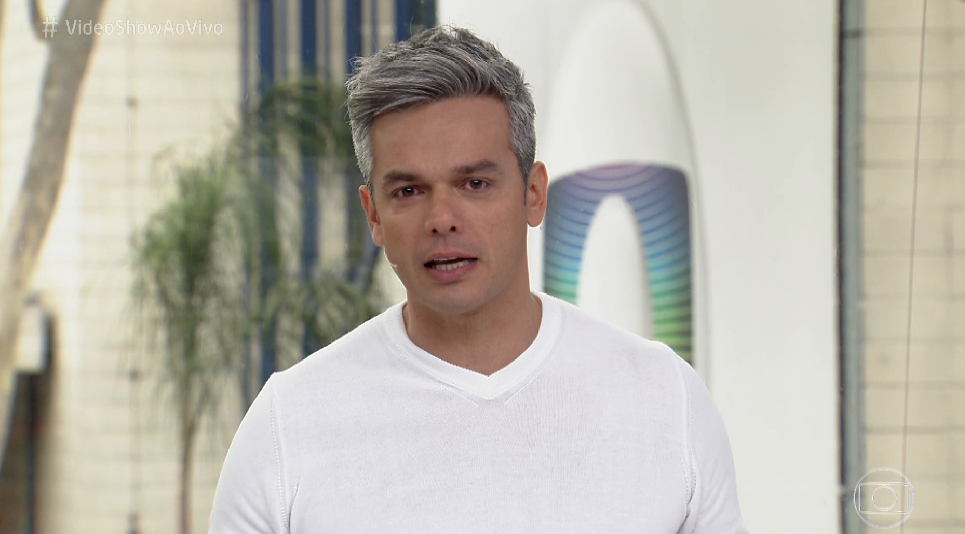 Otaviano Costa inicia o Vídeo Show chorando Vai ser difícil