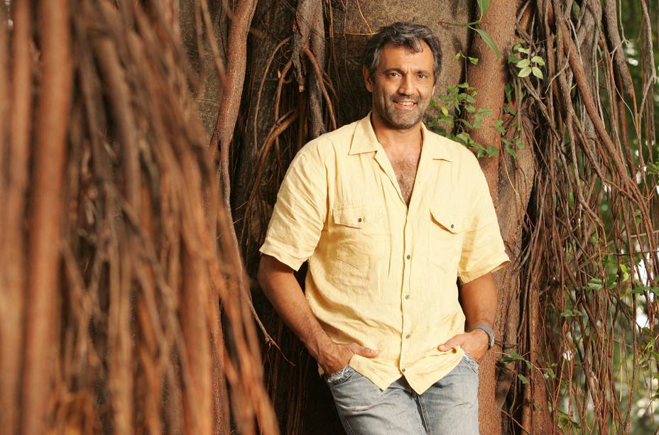 Domingos Montagner continuará vivo na trama