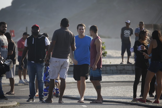 Globo grava cenas de Malhação na Praia da Macumba 3