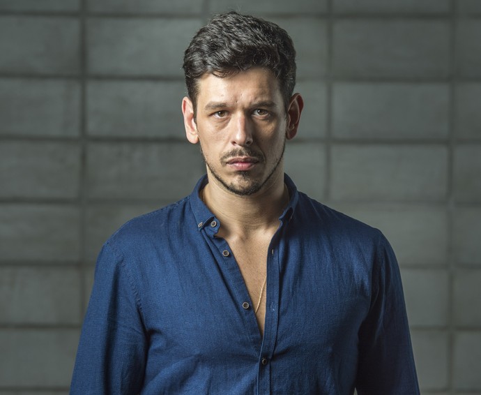 Ex-Porta dos Fundos, João Vicente de Castro será o grande vilão da novela Rock Story