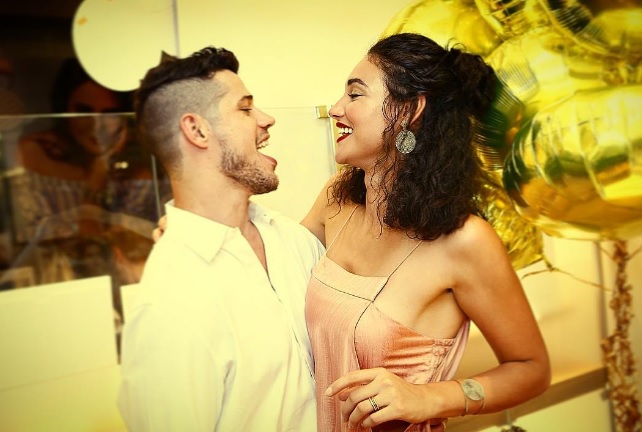 Débora Nascimento e José Loreto