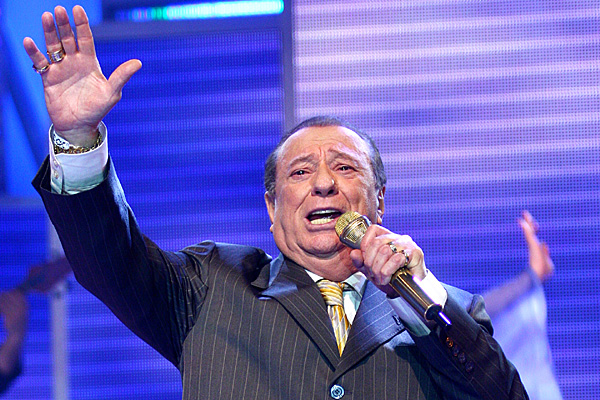 Raul Gil deixa o SBT após 6 anos de emissora
