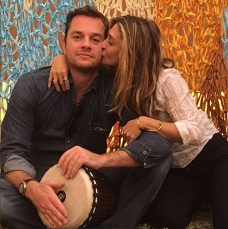 Amora Mautner e o namorado Arnon de Mello