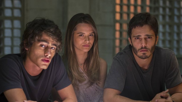 novela alem do horizonte