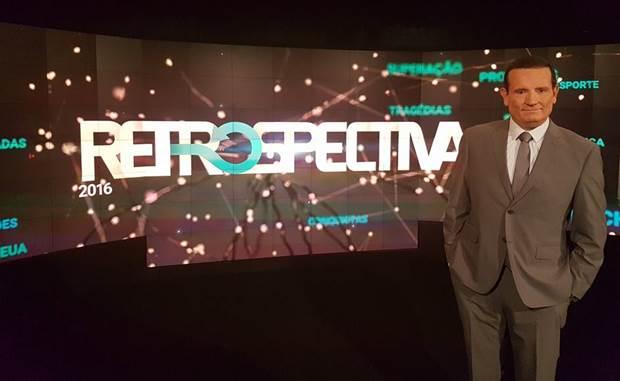 Roberto Cabrini apresenta a Retrospectiva SBT 2016 neste domingo