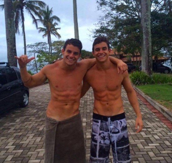 Gêmeos do BBB 17 (Reprodução/Twitter)