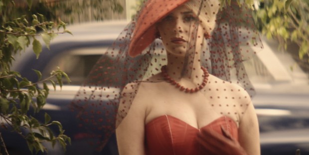 “Não senti vergonha nas cenas de sexo”, afirma Bárbara Evans sobre Dois Irmãos