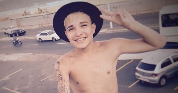 MC Gui publicou foto de cueca branca no Instagram (Reprodução/Instagram)