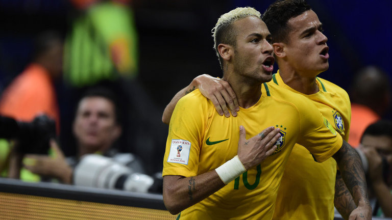 Brasil e Colômbia será transmitido por várias emissoras (Divulgação)
