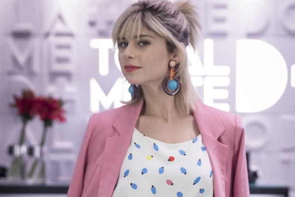 Julianne Trevisol revela que pagou faculdade com salário de bailarina do Faustão: 
