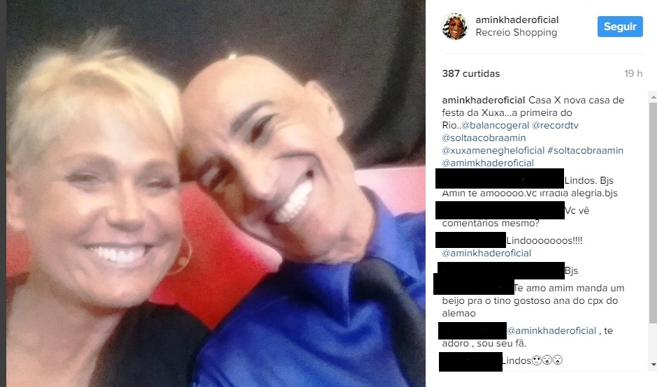 Clique excêntrico! Sem maquigem, Xuxa força sorriso ao lado de Amin Khader (Reprodução/Instagram)