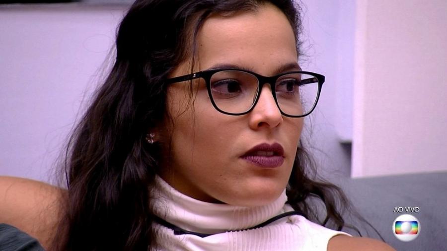 Emilly e Roberta irão se enfrentar no paredão