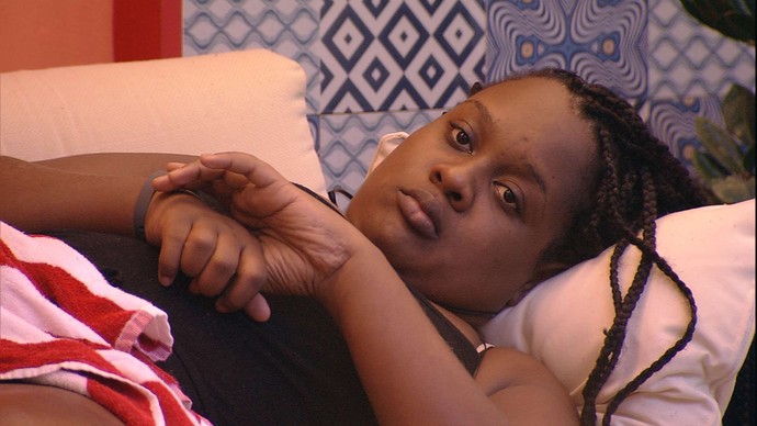 BBB 17: Roberta fala mal de Ieda