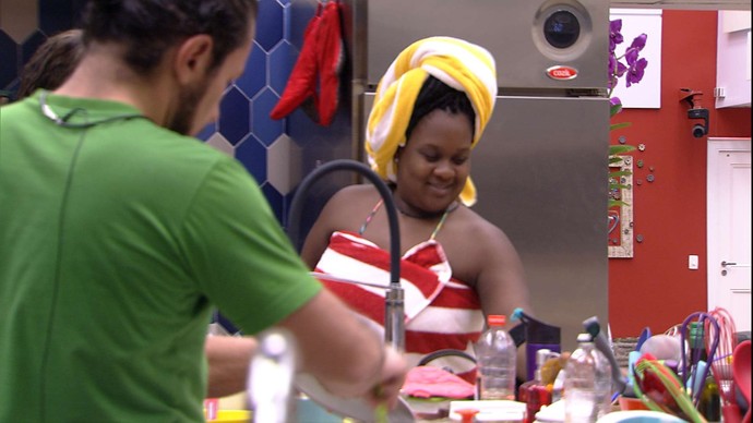 Sister demonstrou sua felicidade por estar no lado americano