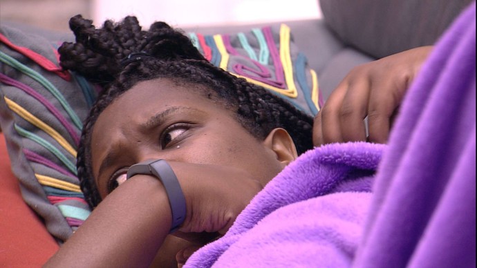 Roberta discute com Vivian por causa de imunidade