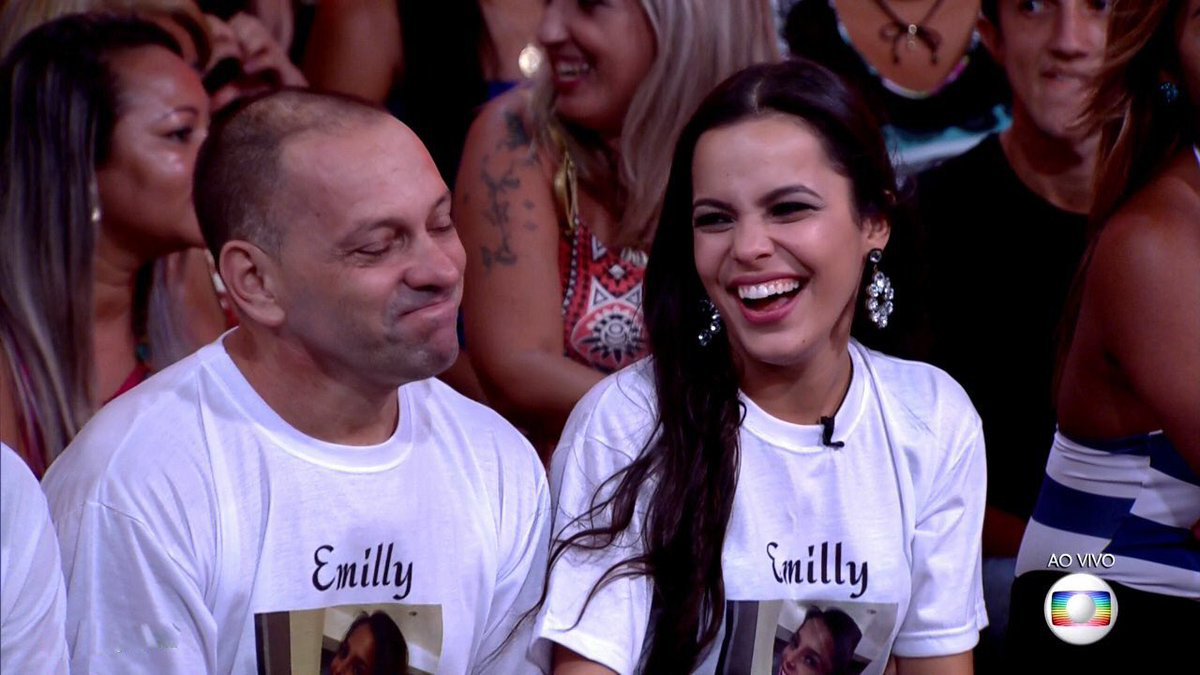 Pai das gêmeas Mayla e Emilly torce nariz para Marcos