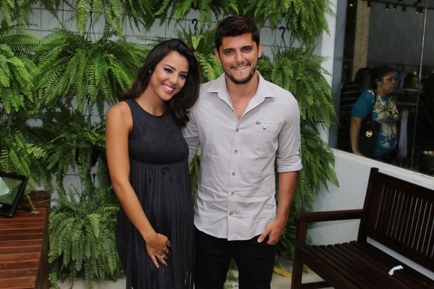 Yanna Lavigne e Bruno Gissoni