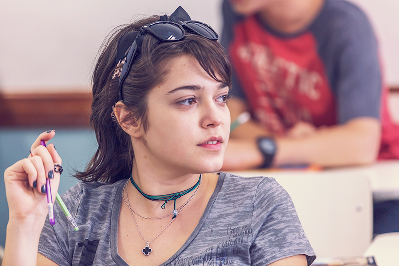 Bella Camero agitou a web nesta sexta-feira (Divulgação)
