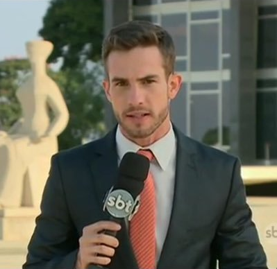 Repórter relatou a agressão que a equipe do SBT sofreu (Reprodução/Twitter)