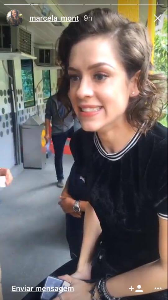 Sophia Abrahão acompanha momento em que cobra é retirada do Projac