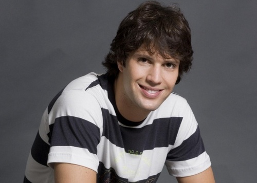 Gustavo Leão