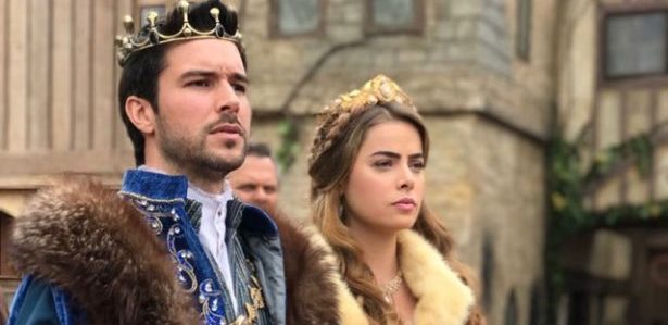 Bernardo Velasco e Rayanne Morais em Belaventura (Divulgação)