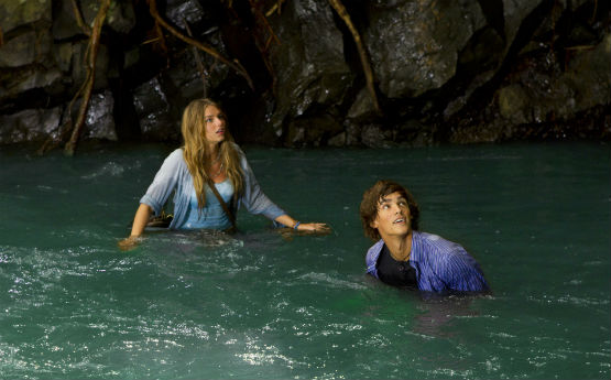 Globo exibe o filme Lagoa Azul: O Despertar na Sessão da Tarde